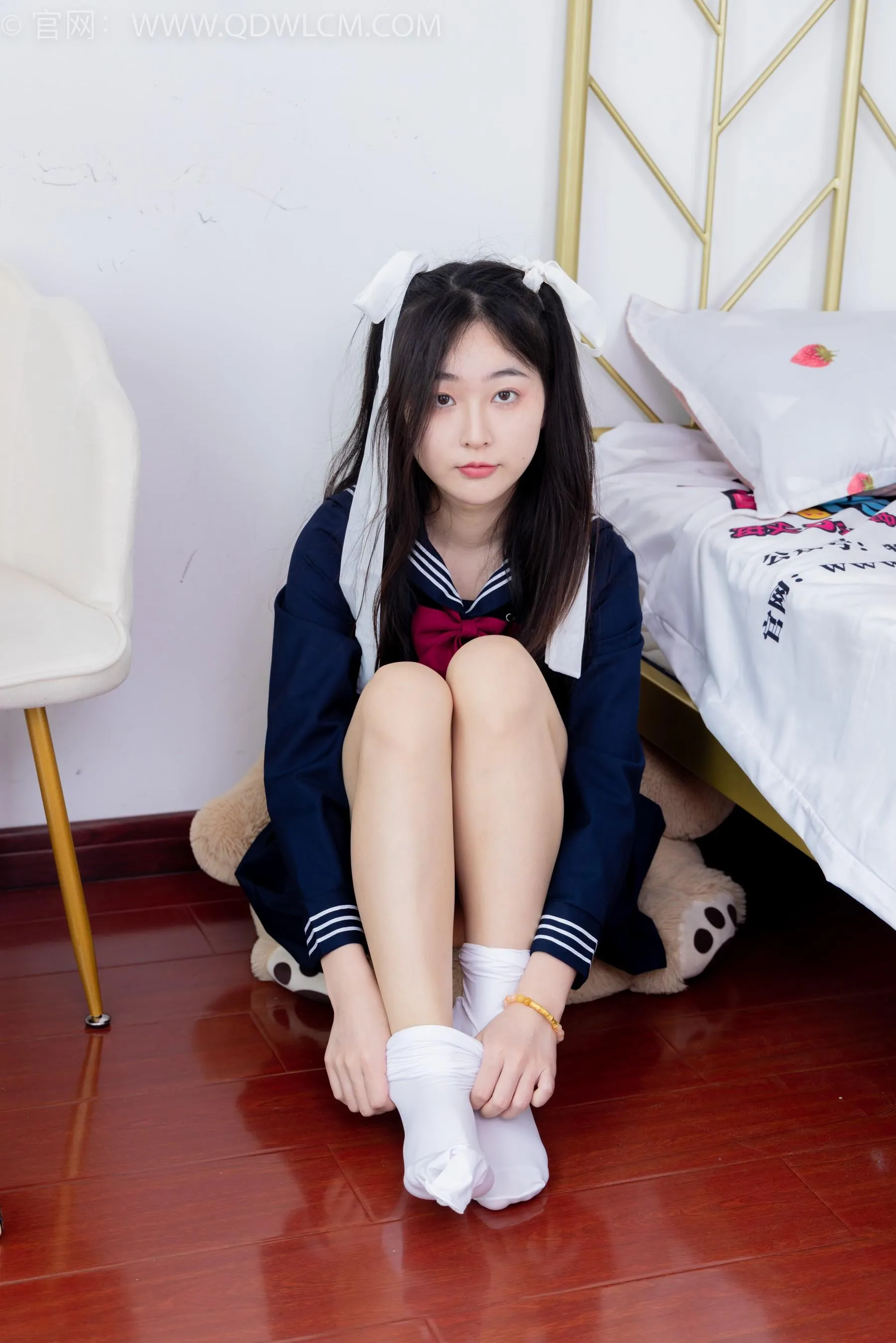 物恋传媒 NO.1544 美兔-学院少女 [151P]插图